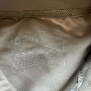 Figs BONE small ink stain on pocket. Very small. Petite XS